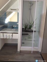 coin lavabo-douche de la chambre2 cliquez ici pour agrandir les photos de cette location à quiberon